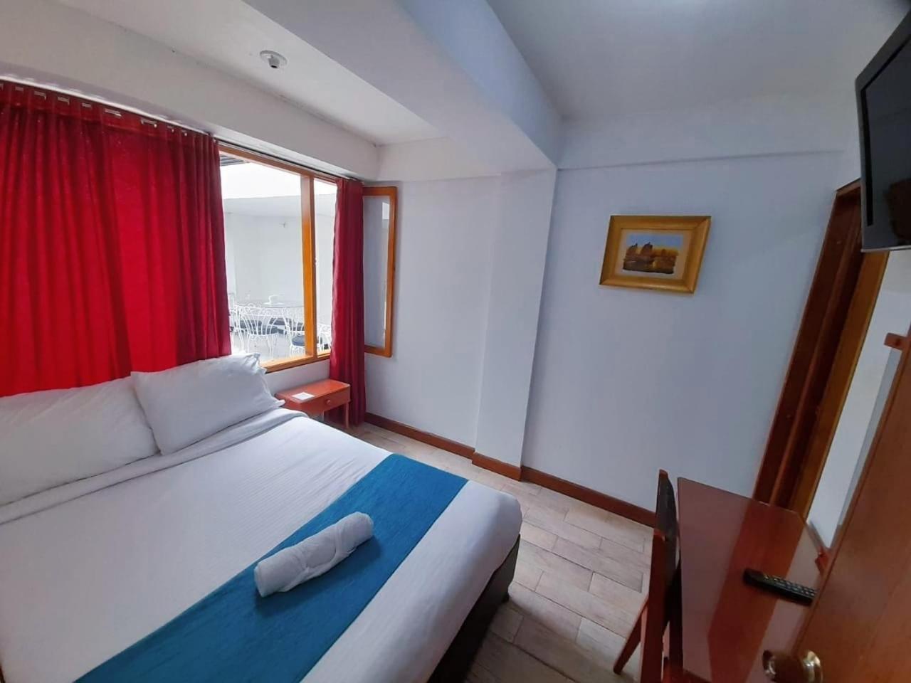 Hotel El Cid Plaza Premium Tunja Ngoại thất bức ảnh